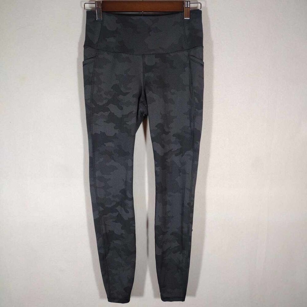 All In Motion Size XS Black Camo Premium Leggings X-Small New